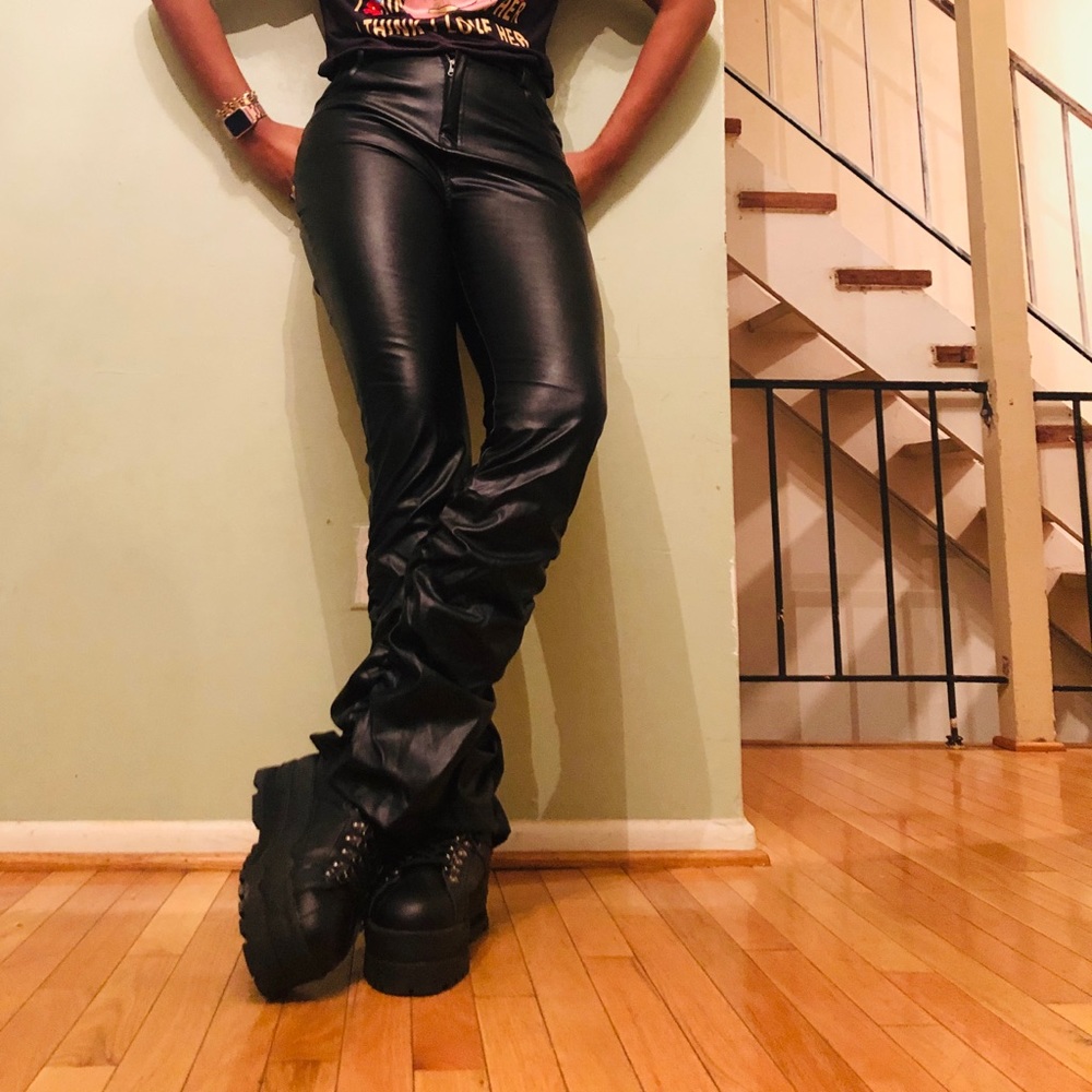 Faux leather scrunch pants